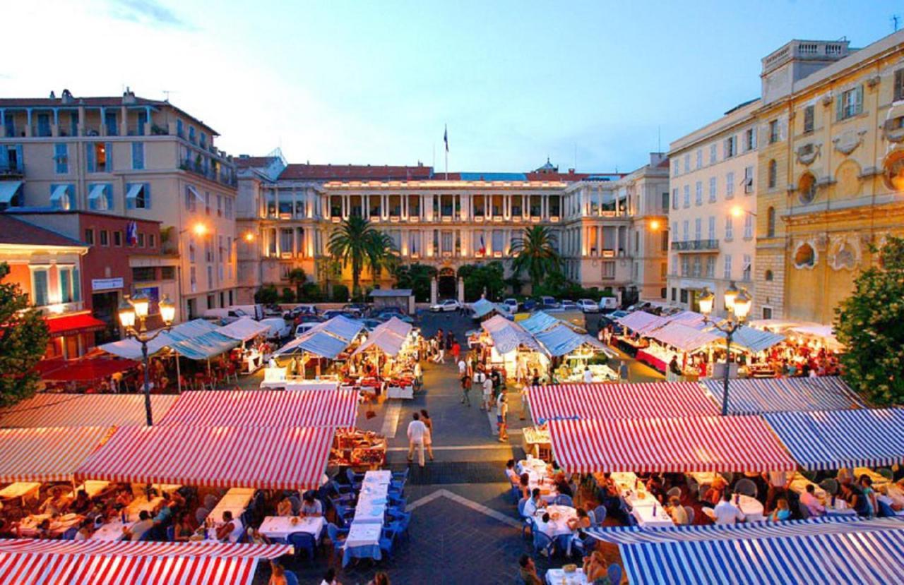 Typique - 2 Bedrooms,Typical Apartment-Old Town Nizza Kültér fotó