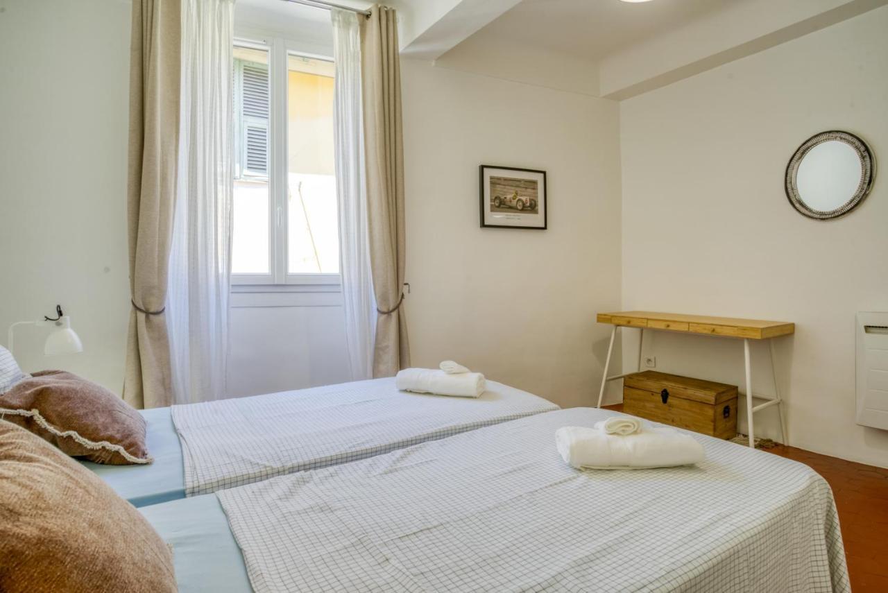 Typique - 2 Bedrooms,Typical Apartment-Old Town Nizza Kültér fotó