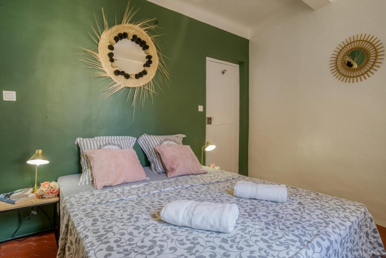 Typique - 2 Bedrooms,Typical Apartment-Old Town Nizza Kültér fotó