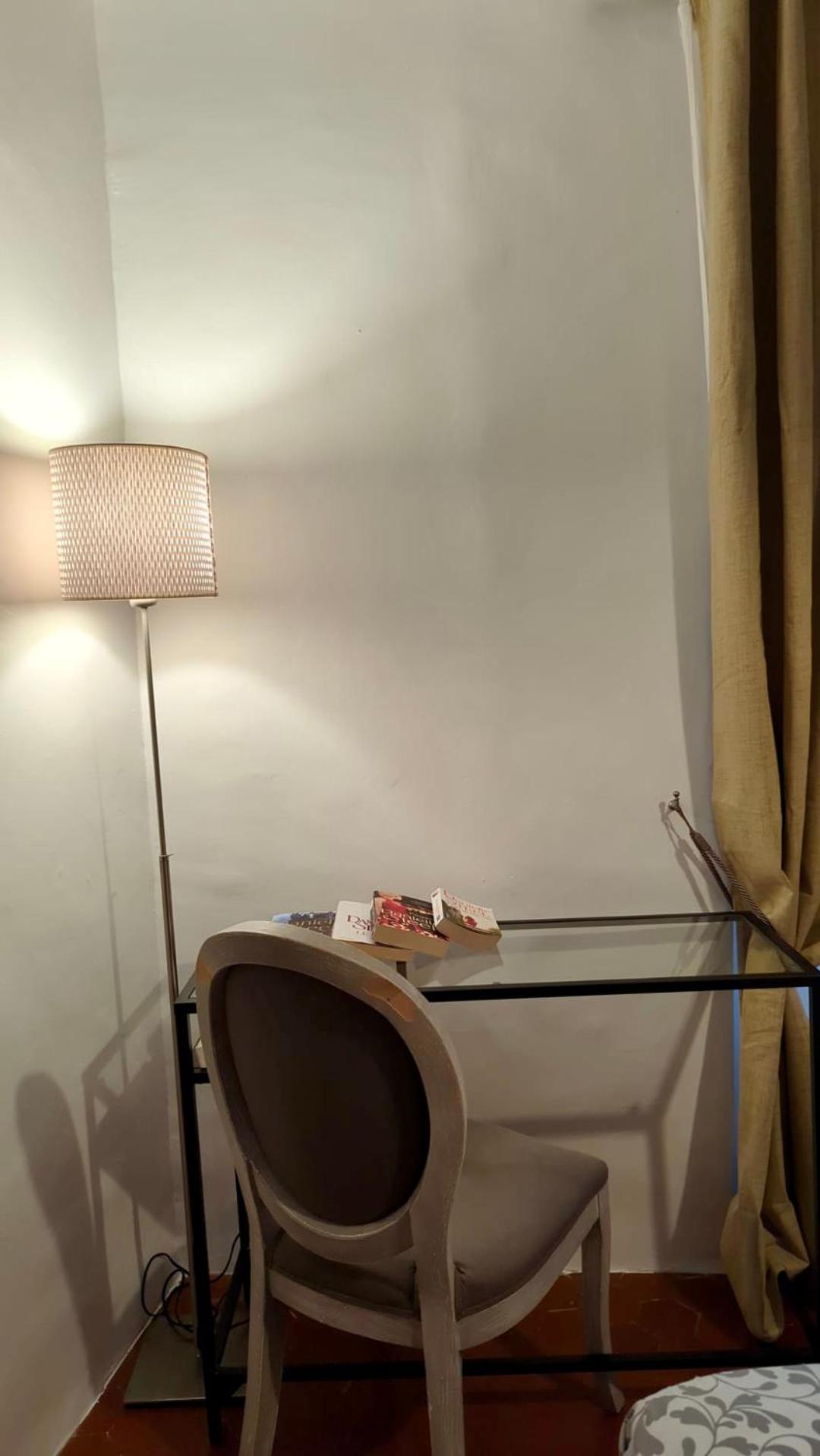 Typique - 2 Bedrooms,Typical Apartment-Old Town Nizza Kültér fotó