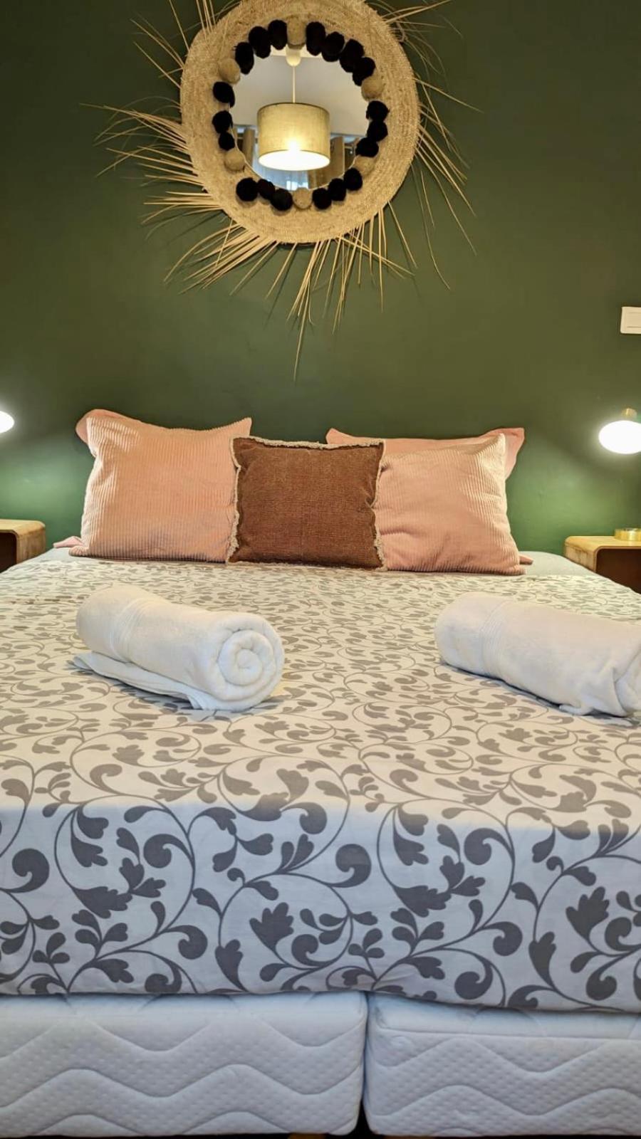 Typique - 2 Bedrooms,Typical Apartment-Old Town Nizza Kültér fotó