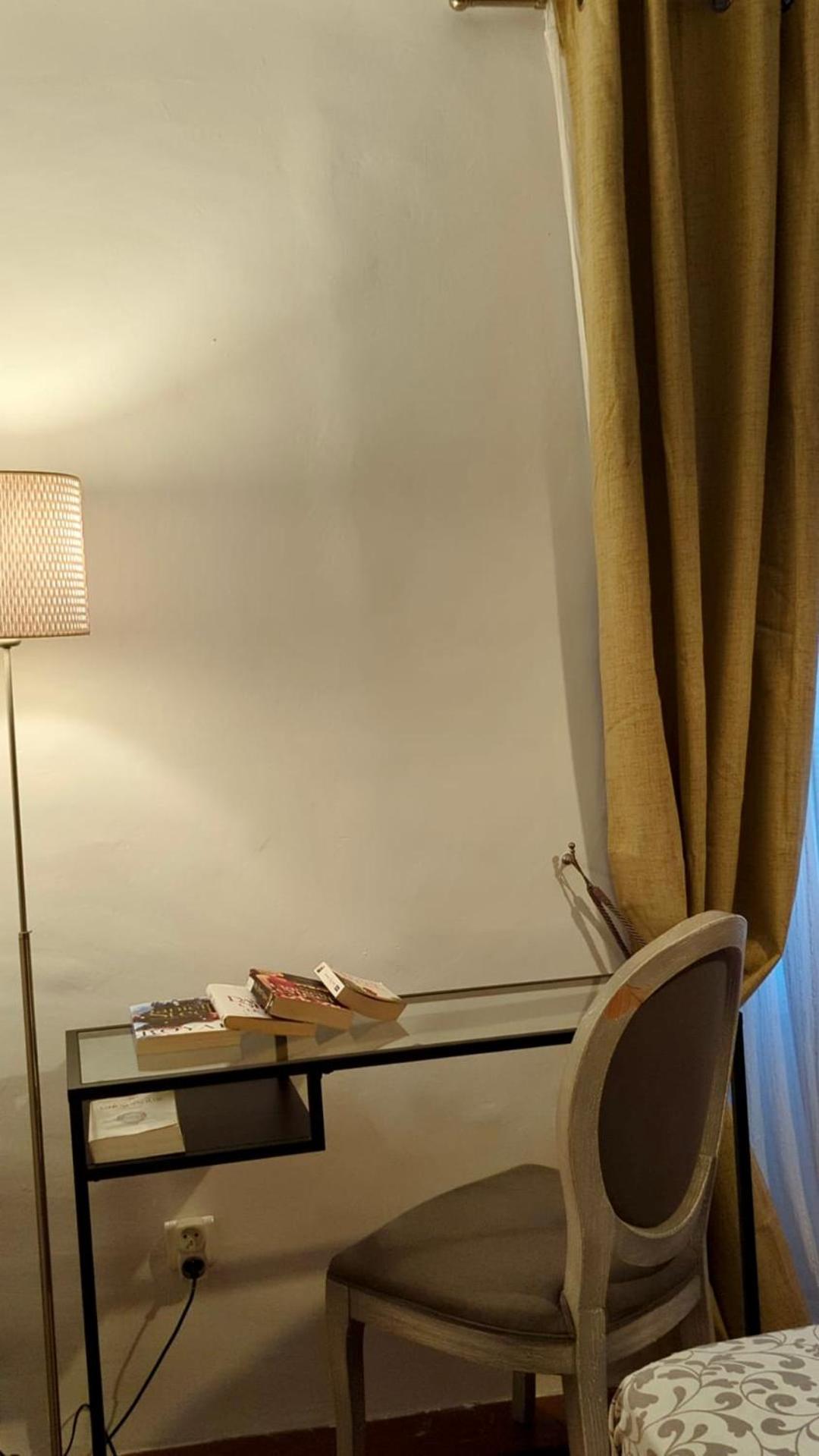 Typique - 2 Bedrooms,Typical Apartment-Old Town Nizza Kültér fotó