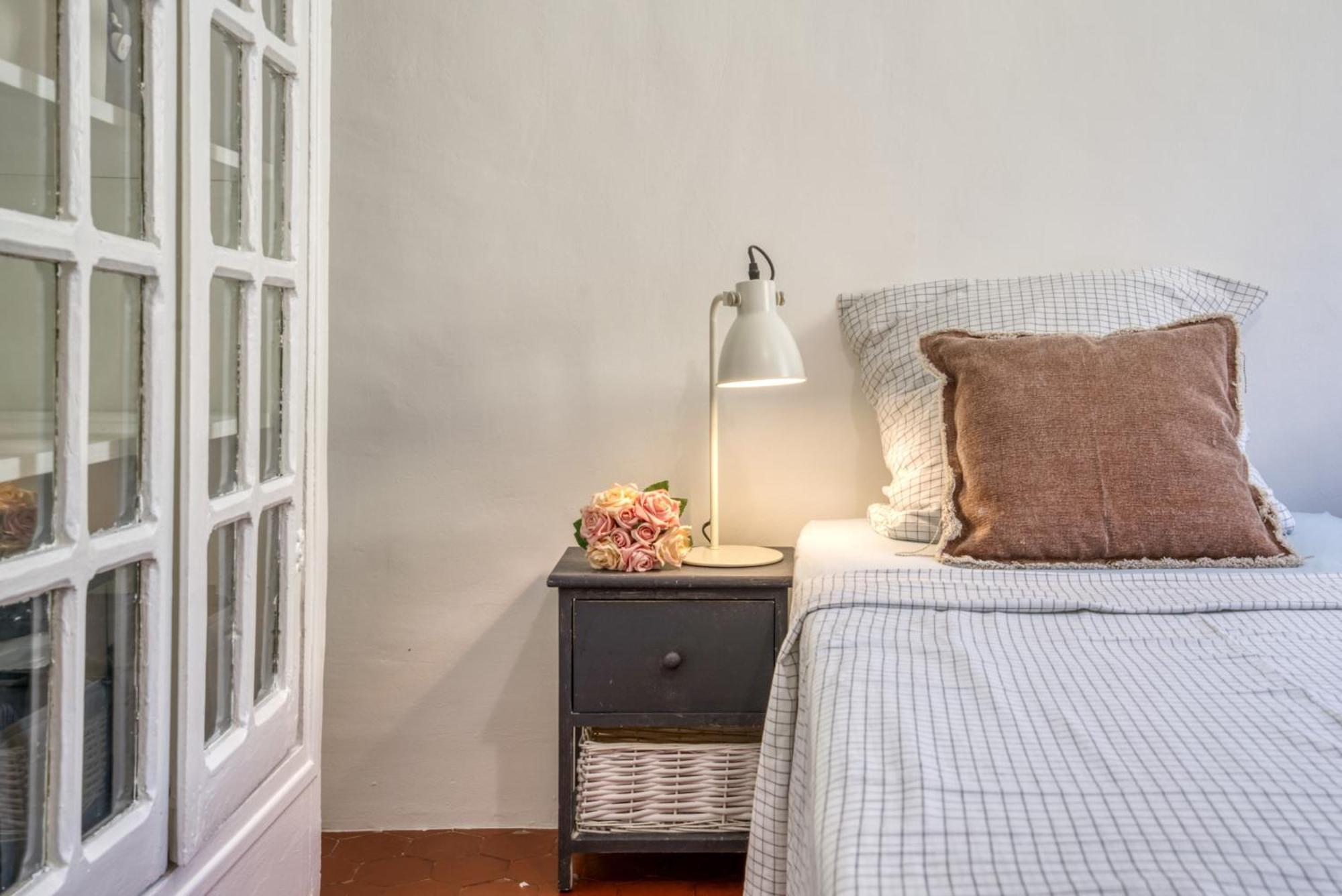 Typique - 2 Bedrooms,Typical Apartment-Old Town Nizza Kültér fotó